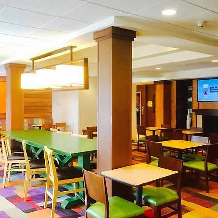 Fairfield Inn And Suites Sacramento Airport Natomas West Sacramento Exterior photo