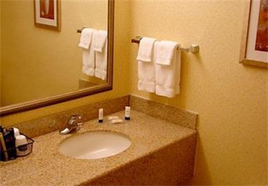 Fairfield Inn And Suites Sacramento Airport Natomas West Sacramento Room photo